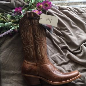 Ariat Bristol Round Up Square Toe Western Boot
